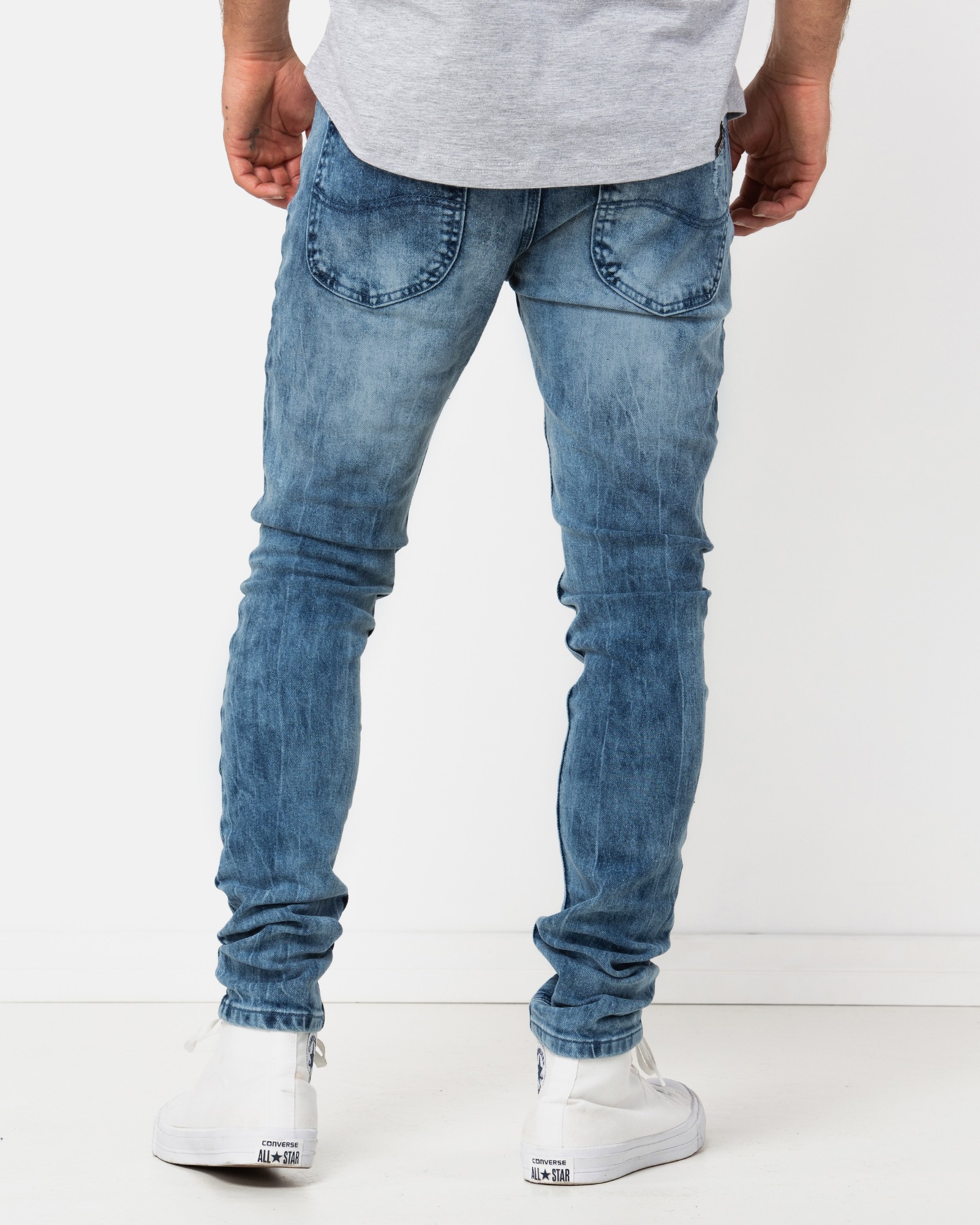 WILLIAM JEANS